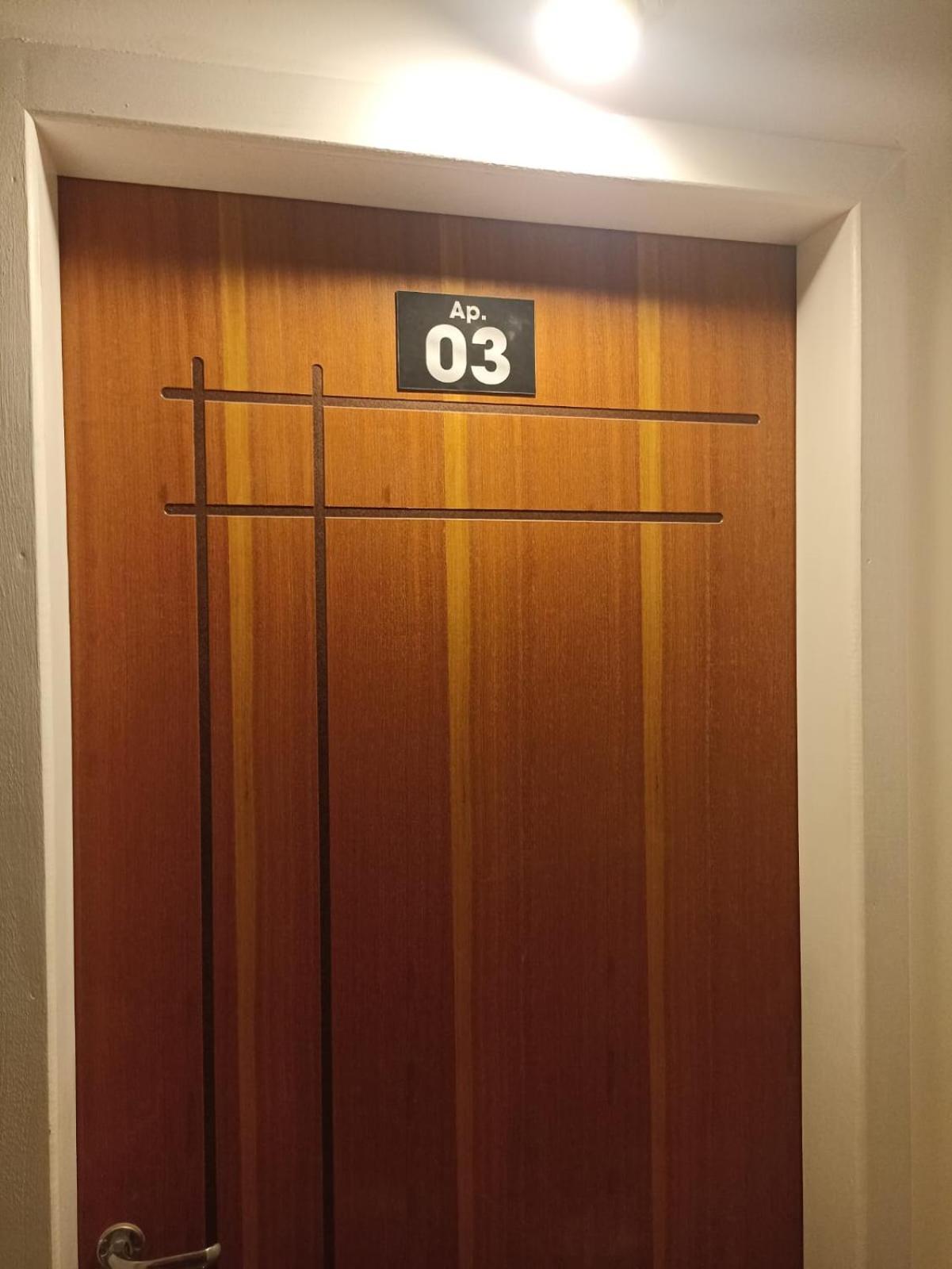 Novinho Proximo A Taperapuan Apartamento